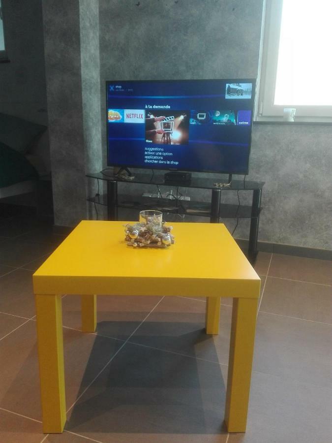 Studio gîte Eul Cat Huant Dergneau Extérieur photo